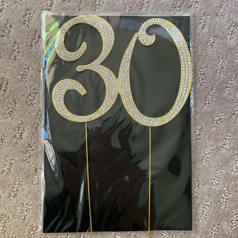 30 Crystal & Gold Cake Topper
